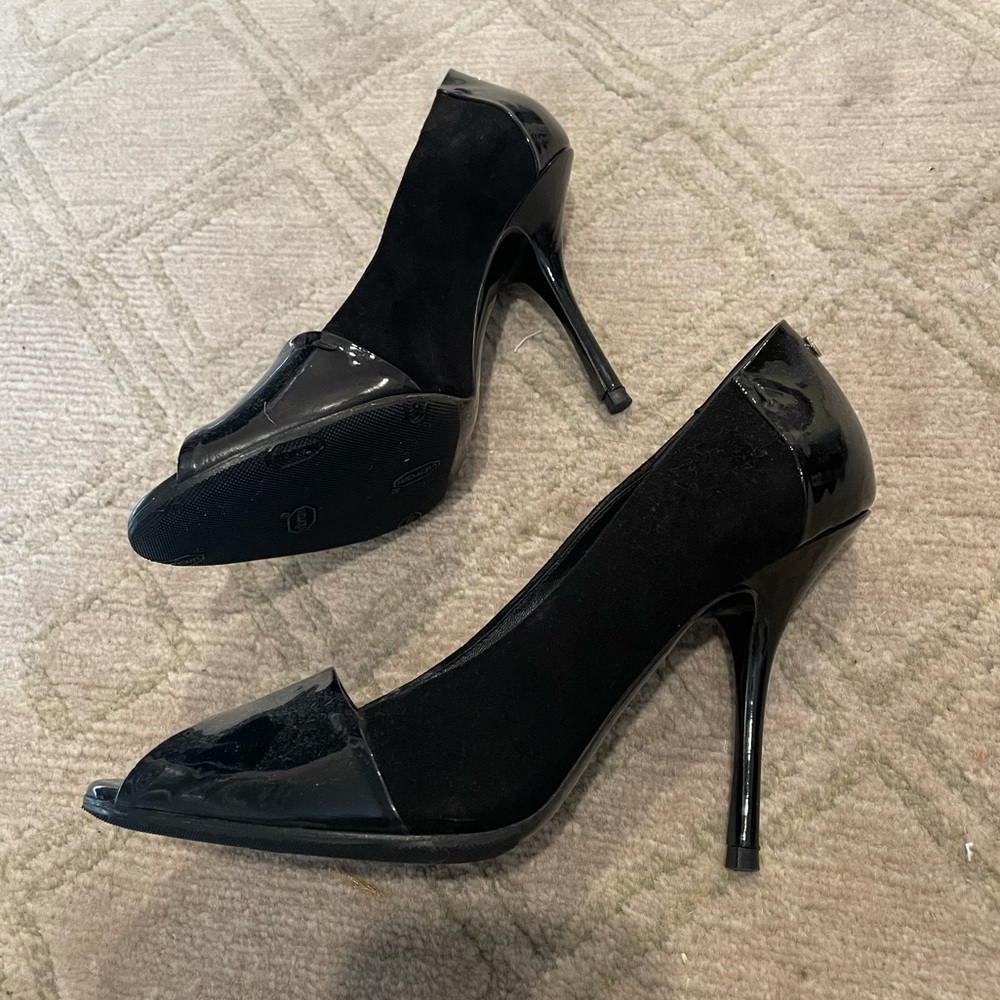 Vintage Gucci Pumps (Never Worn)